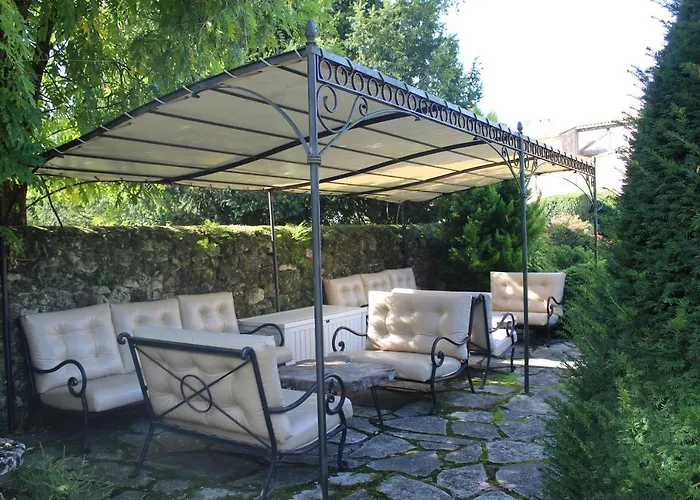 Hôtel Au Logis des Remparts