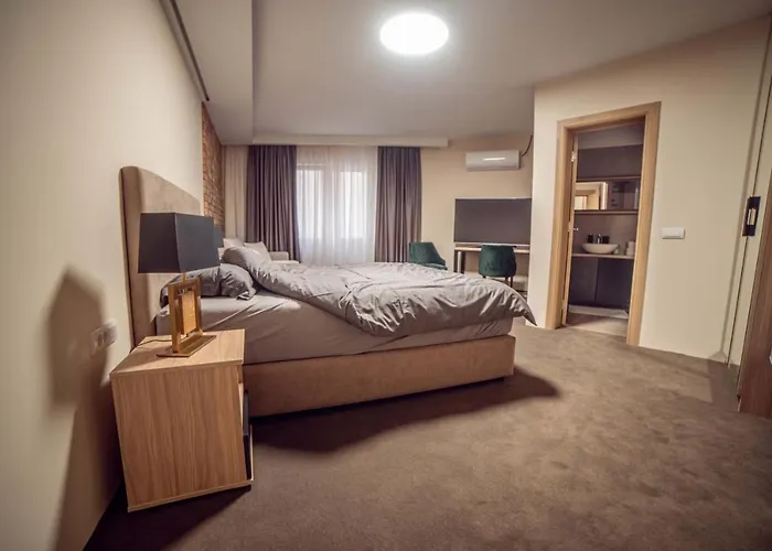 Szur Home
