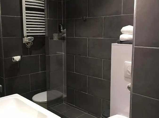 Logis Hotel Le Val Sarah