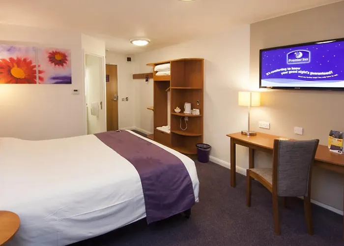 Premier Inn Plymouth City Centre - Sutton Harbour