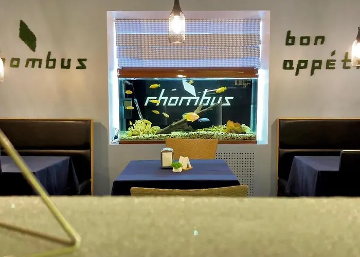 Rhombus Hotel
