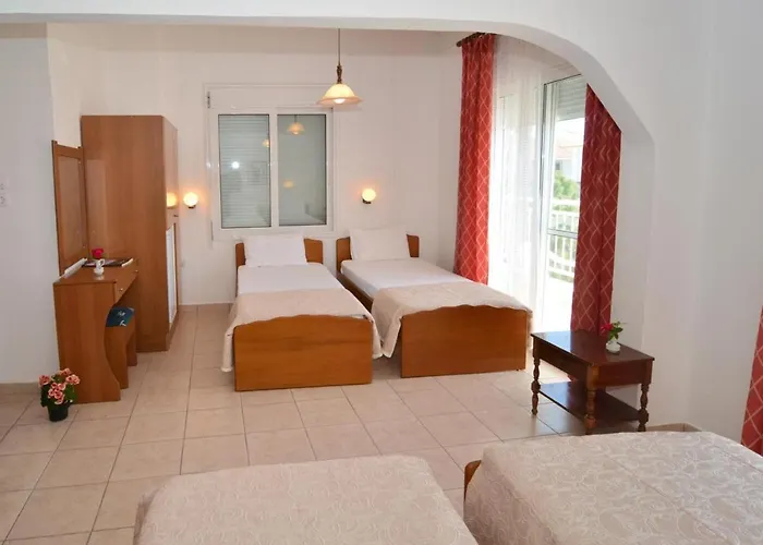 Hotel TRIADA