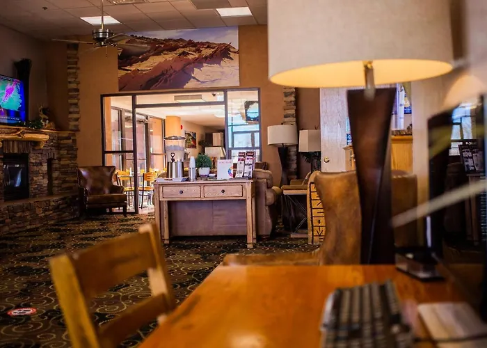 Inn At The Canyons