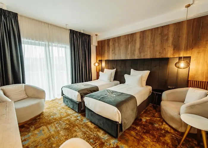 Iza Hotel