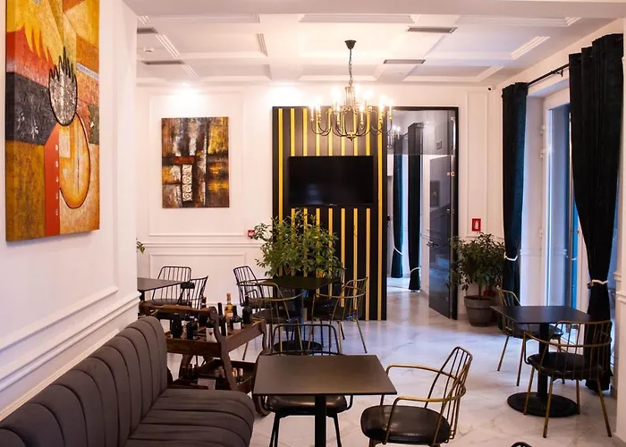 Venis Hotel