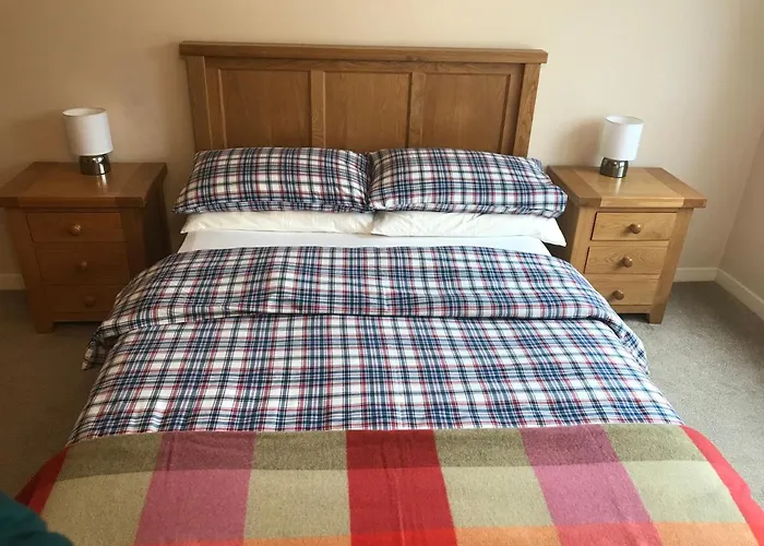 Borrodale, One Bedroom Apartment With Balcony And Loch View.