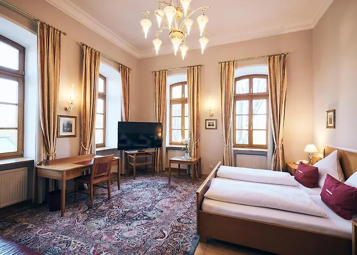 Hotel&Restaurant Waldschloss