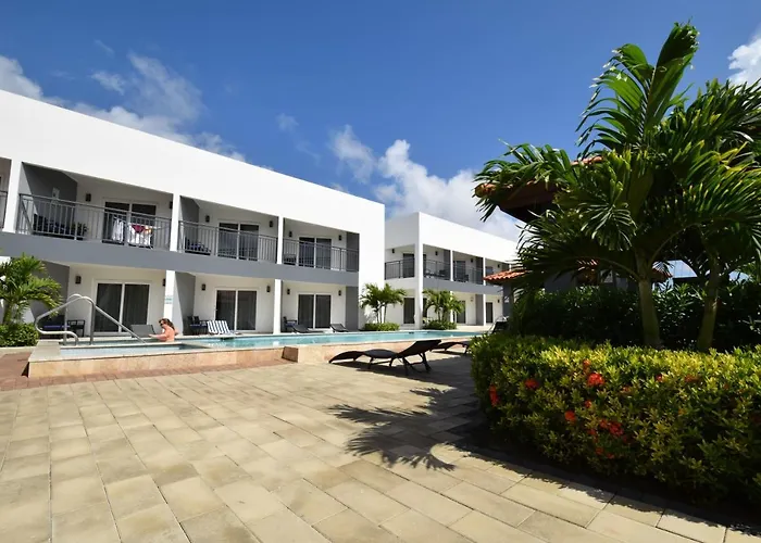Arena Condos Aruba - Few Steps From Eagle Beach!
