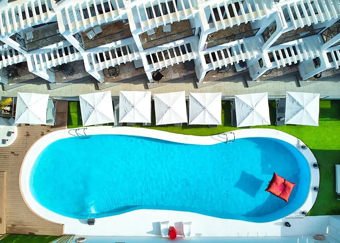 Vista Bonita - Gay And Lesbian Only Resort (Adults Only)