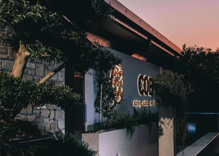 Hotel Tomi