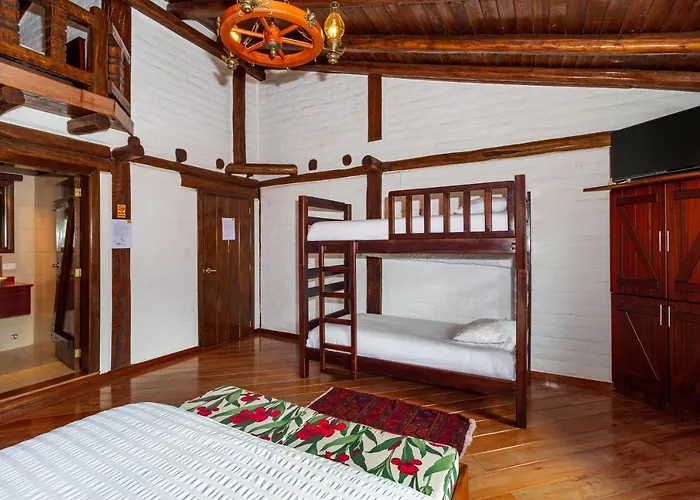 Hostal ILÉ