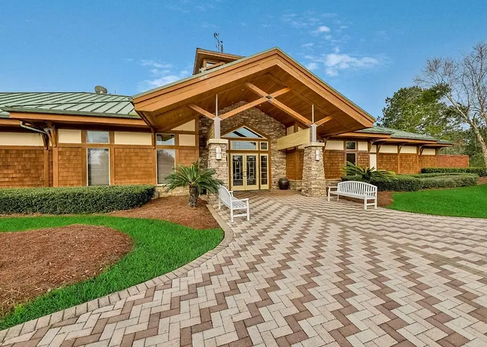 Luxury Golf Retreat