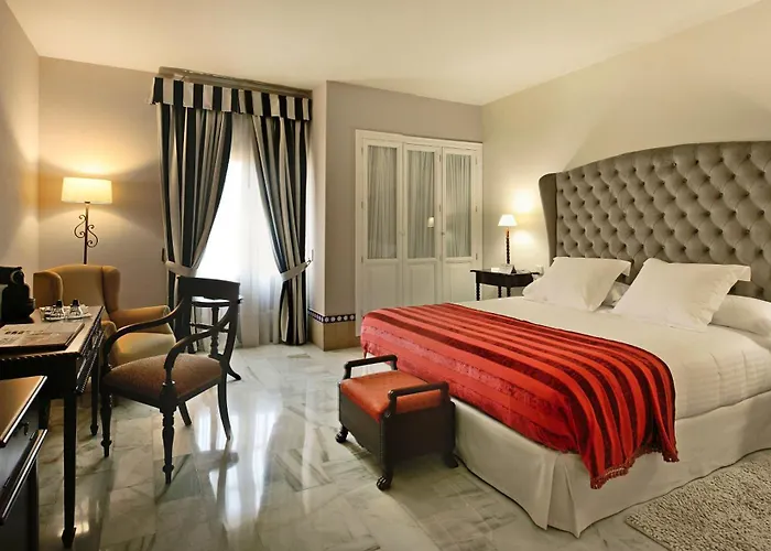 Hotel Alcazar De La Reina