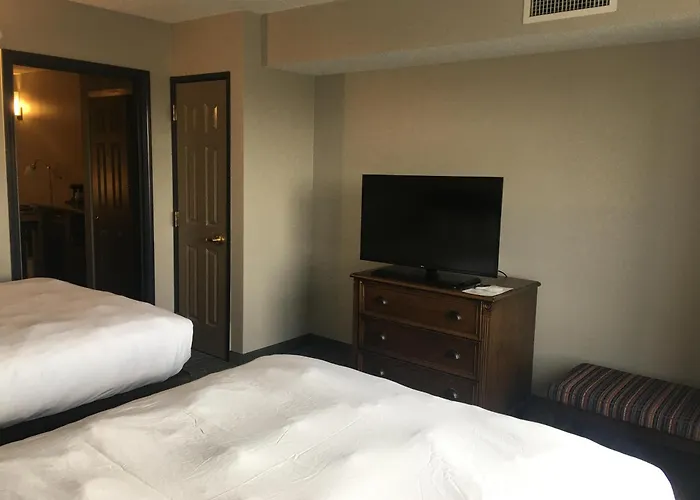 Country Inn & Suites By Radisson, Grand Rapids East, Mi