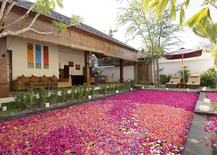 Ellora Villas