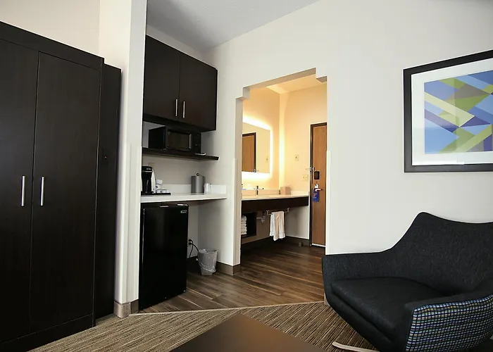 Holiday Inn Express Hotel & Suites Ashland By Ihg