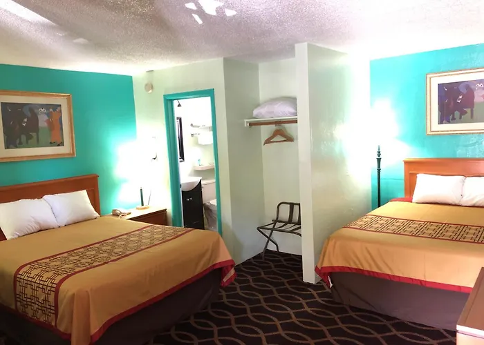 Klamath Motor Lodge