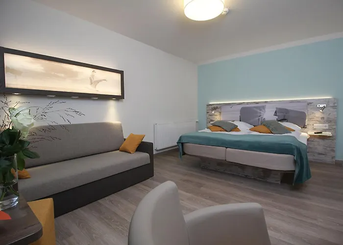 City Hotel