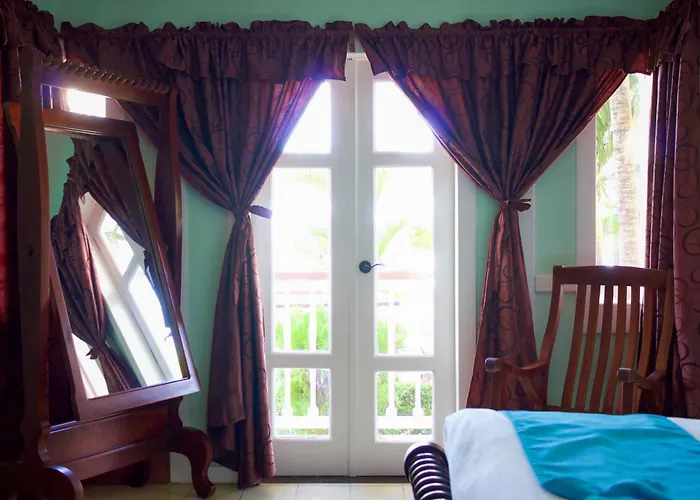 Hotel Victoriano