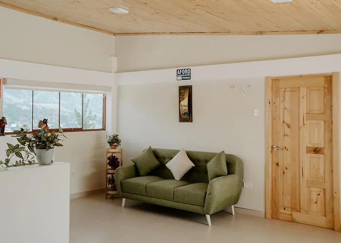 Atusparia Guest House Huaraz