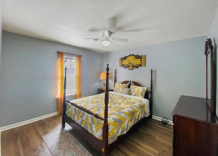 New! Luxe Cottage With Big Backyard 10 Mi To Augusta
