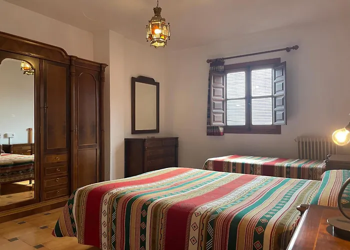 Hostal Rural Poqueira