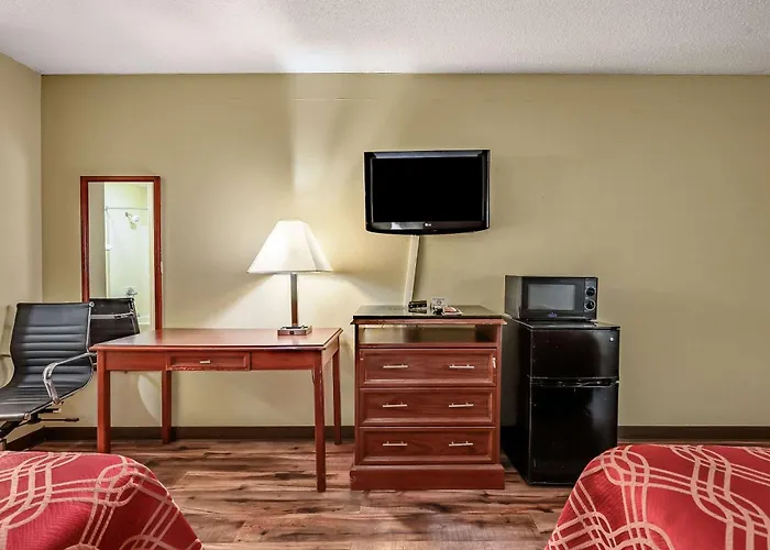 Econo Lodge Athens I-65