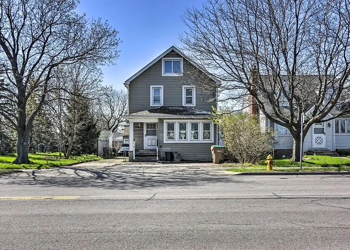 Dog-Friendly Home ~ 14 Mi To Highmark Stadium