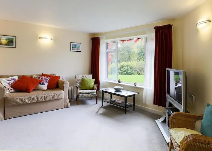 Truro Apartment In A Stunning Quiet Location