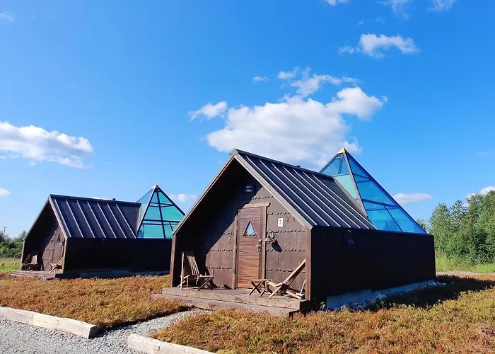 Aurora Pyramid Glass Igloos