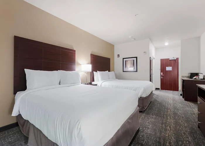 Cobblestone Hotel & Suites - Urbana