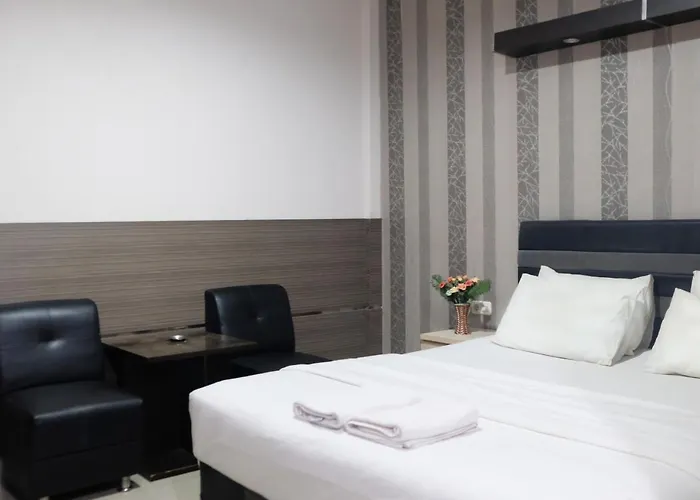 Grand Krakatau Hotel Serang