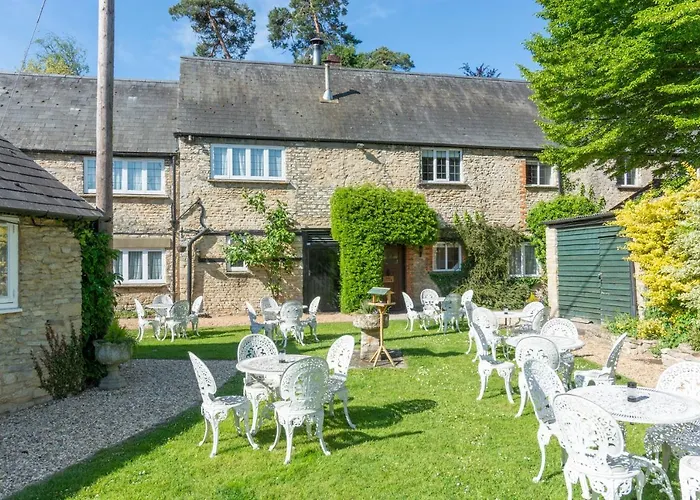 Jersey Arms Hotel Bicester