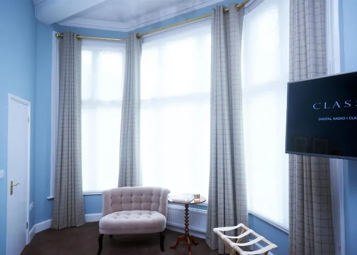 Embankment Hotel