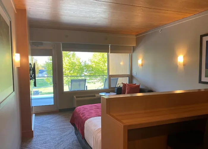 Penticton Lakeside Resort
