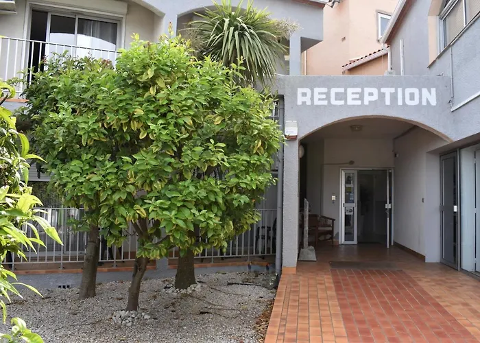 Acapella Hotel Restaurant