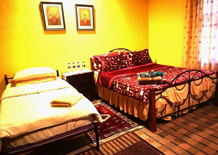Oyo Home 90495 Homestay Kampung Kota Aur