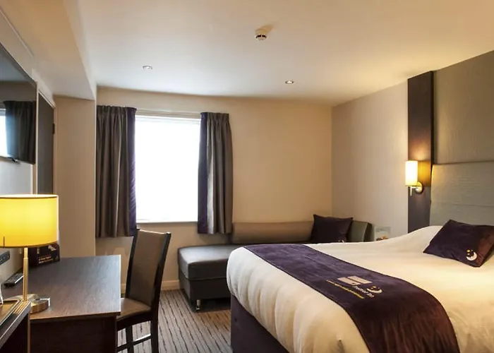 Premier Inn Dover Central - Eastern Ferry Terminal