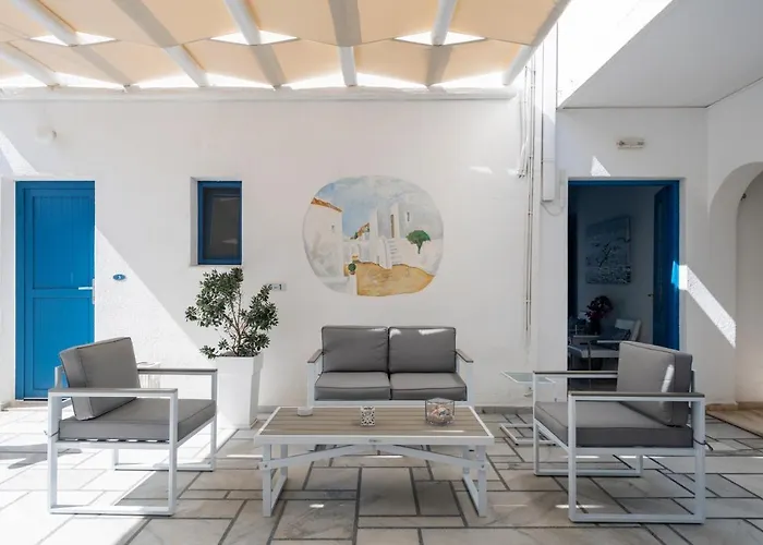 Ayeri Hotel