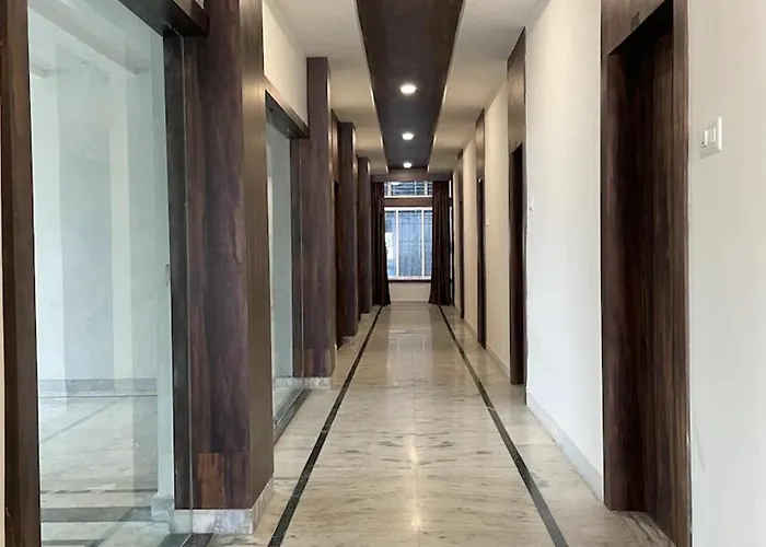 Hotel Royal Embassy