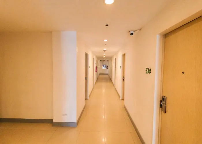 Wow Budget Hotel Cubao