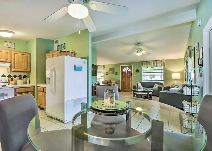 North Port Escape W/ Pool ~ 12 Mi To Beach!