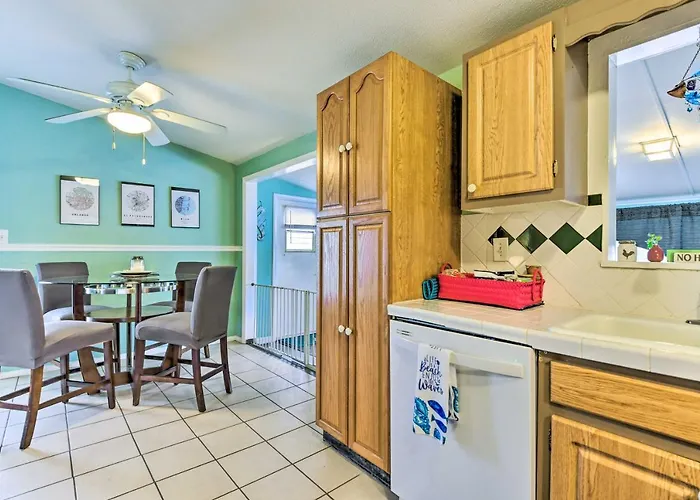 North Port Escape W/ Pool ~ 12 Mi To Beach!