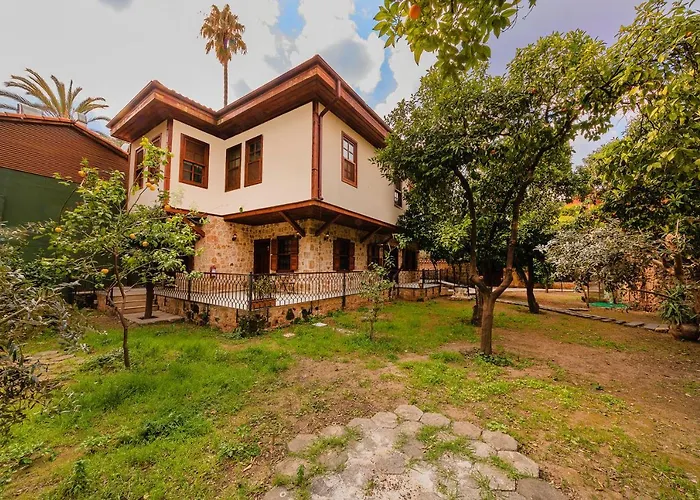 Zemira Garden Hotel