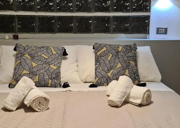 215 Addaura Luxury Room