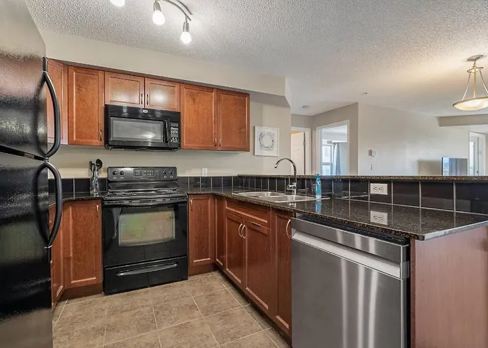 Lookout Pointe, Lakeview, Pool, Hot Tub, Gym
