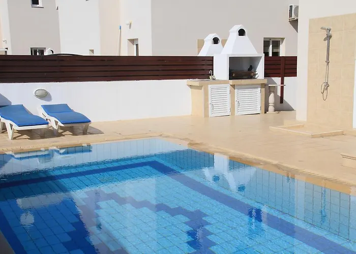 Maricosta Villas