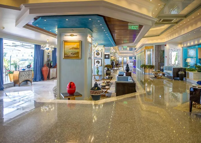 Phoenicia Blue View