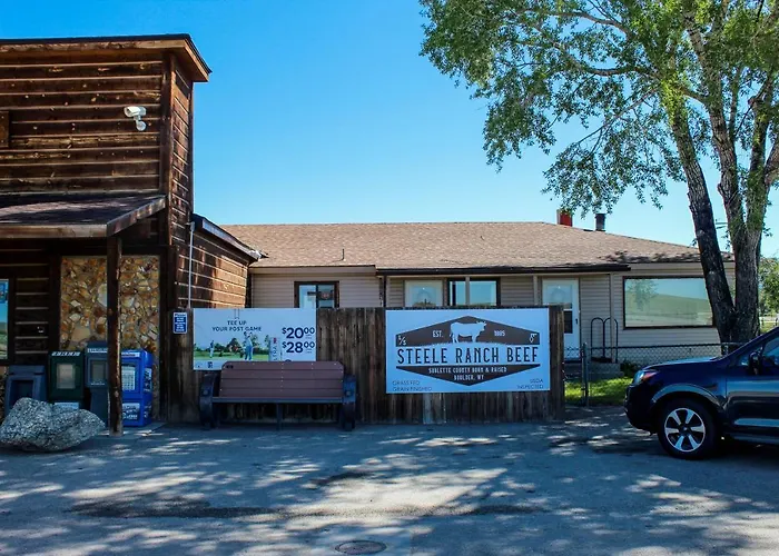 Boulder Inn