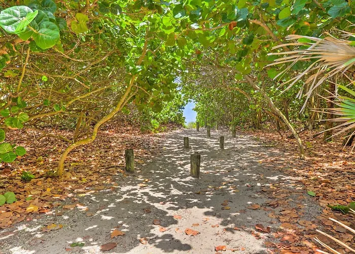 Boat Owner'S Paradise: Jensen Beach Home W/ Dock!